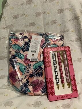 lug Azalea Pink Tumbler Storage Pouch and 3 pcs set  Houndstooth Pens